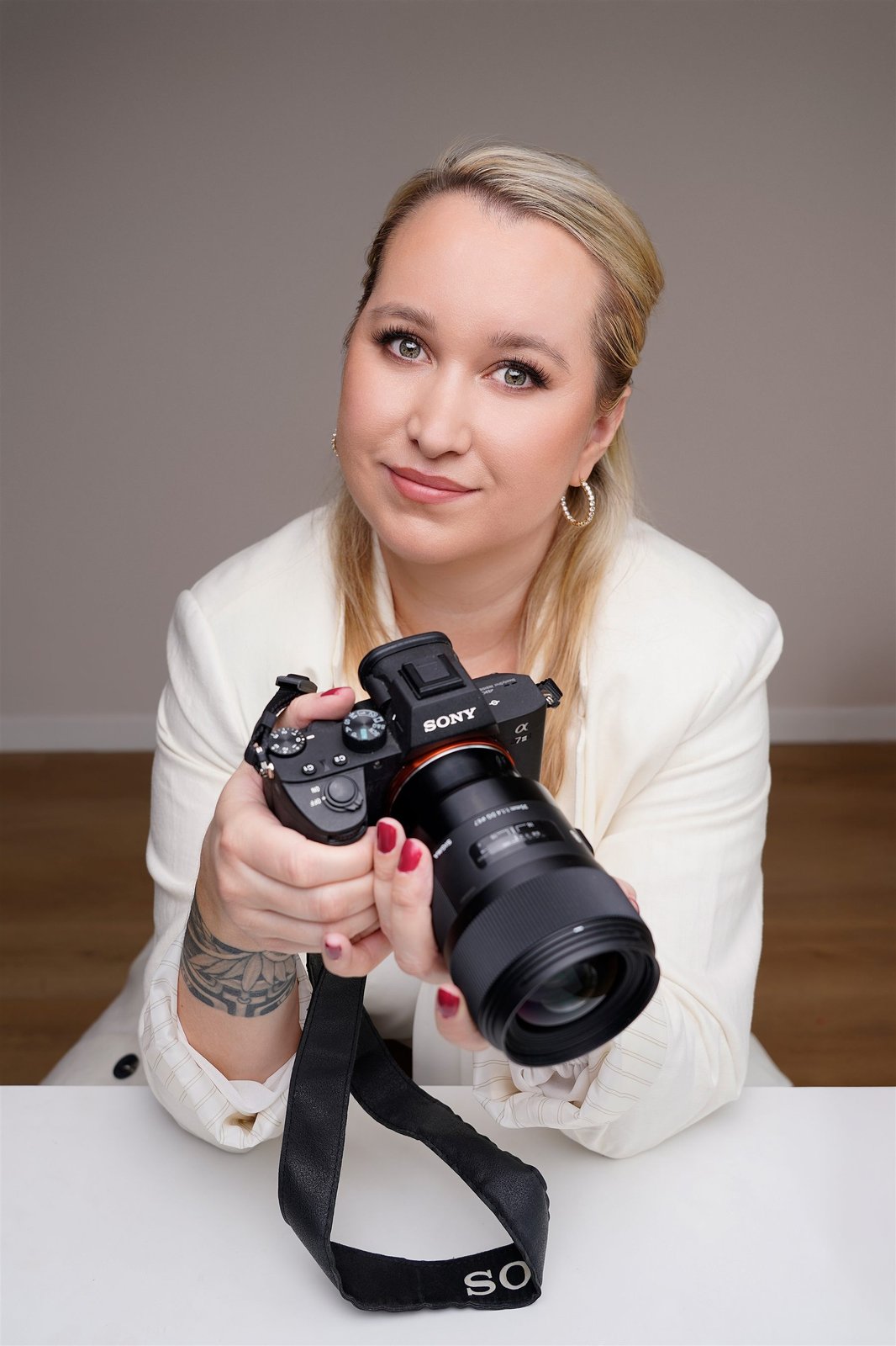 Solène Le Mazou, photographe, en studio